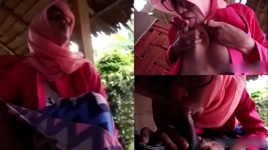 Bokep Indo Hijab Mesum di Saung Sampe Crot